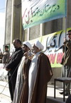 پيام امام جمعه مهريزخطاب به سران اسراييل : اين جمعيت قطرهاي از درياي خروشان است كه همه عليه شما نفرت دارند. پيام امام جمعه مهريزخطاب به سران اسراييل : اين جمعيت قطرهاي از درياي خروشان است كه همه عليه شما نفرت دارند.