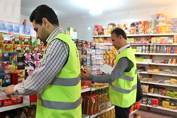 نظارت بر بازار در رفسنجان ۵ برابر شده است/برخورد با گرانفروشی